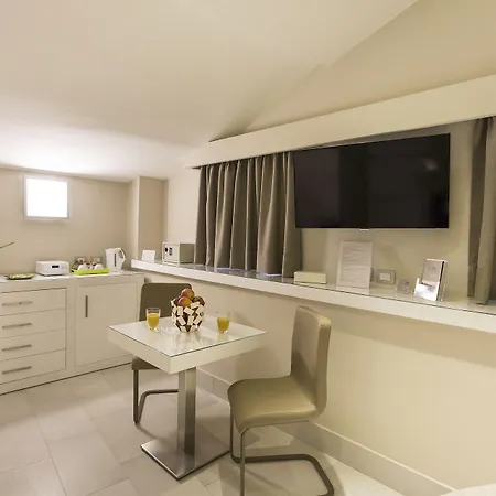 Hotel apartamentowy Magi House Relais