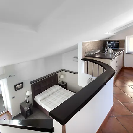 Magi House Relais Aparthotel 4*