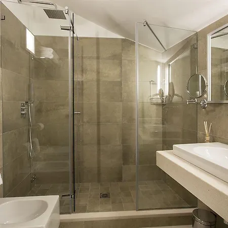 Magi House Relais Apart-hotel 2*