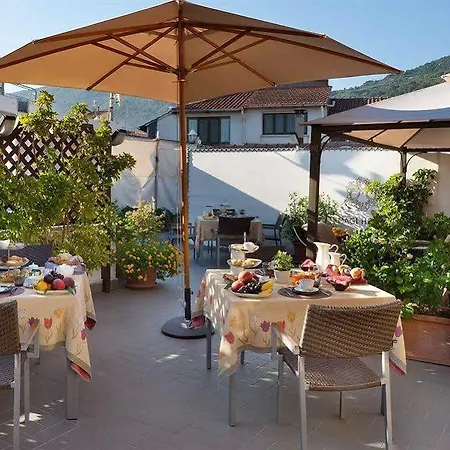 Magi House Relais Apart-hotel