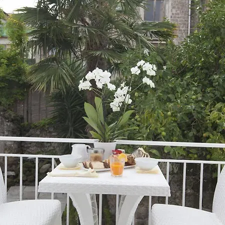 Magi House Relais Apart-hotel Sorrento