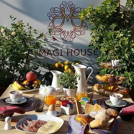 Lägenhetshotell Magi House Relais